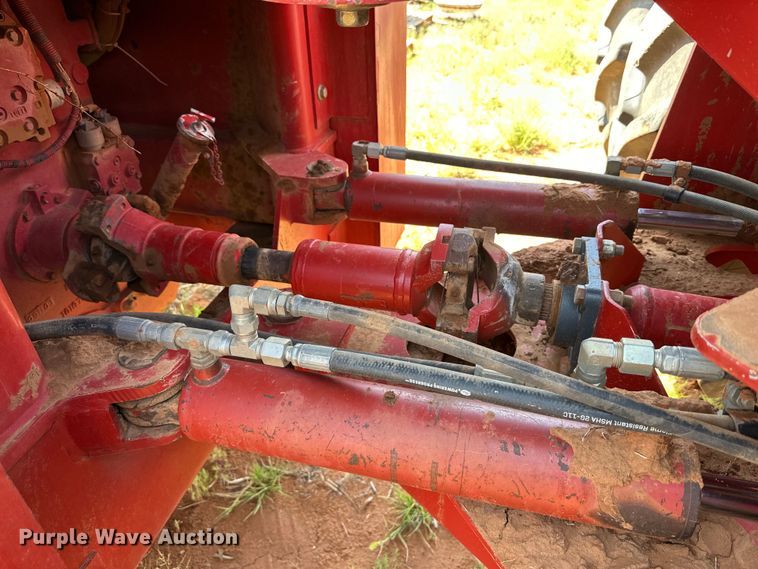 image for item DK6903 2004 Versatile 2425 4WD tractor