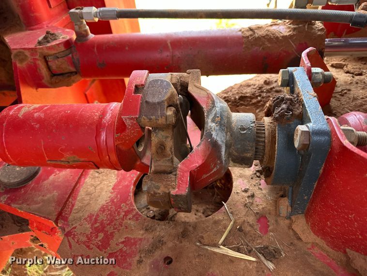 image for item DK6903 2004 Versatile 2425 4WD tractor