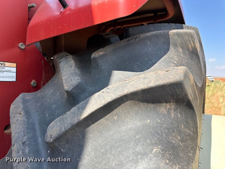 image for item DK6903 2004 Versatile 2425 4WD tractor