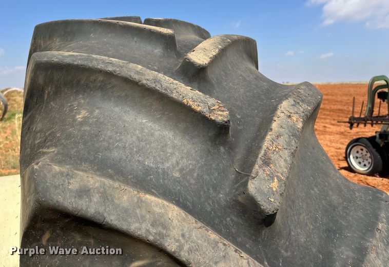 image for item DK6903 2004 Versatile 2425 4WD tractor