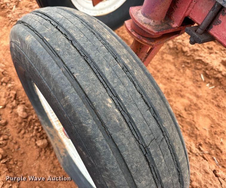 image for item DK6905 International chisel