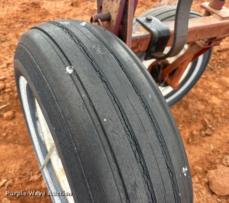 image for item DK6905 International chisel