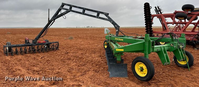 image for item DK6906 2018 John Deere 995 six bottom plow