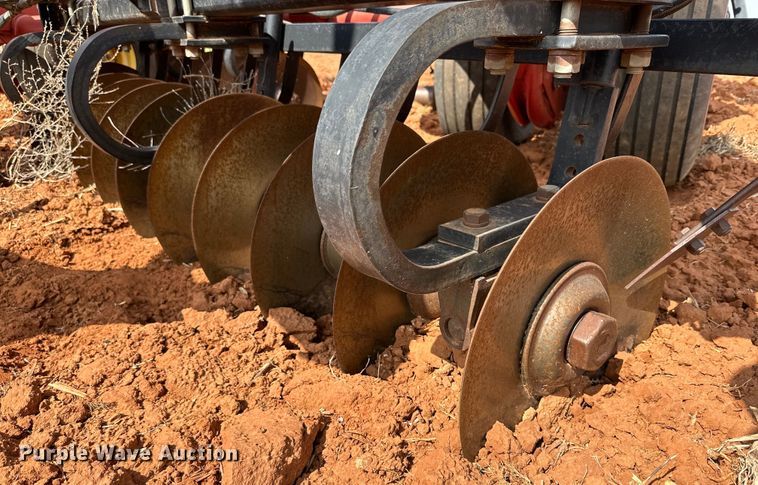 image for item DK6907 Sunflower 1433-32 double off-set disk