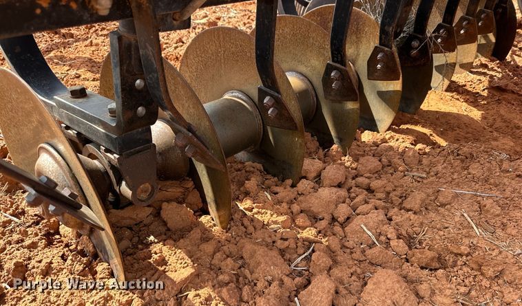 image for item DK6907 Sunflower 1433-32 double off-set disk