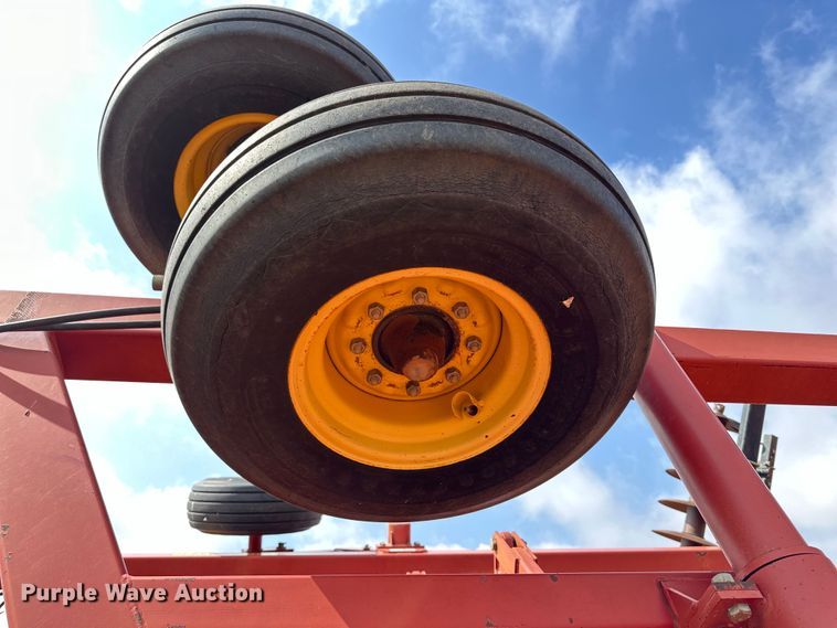 image for item DK6907 Sunflower 1433-32 double off-set disk