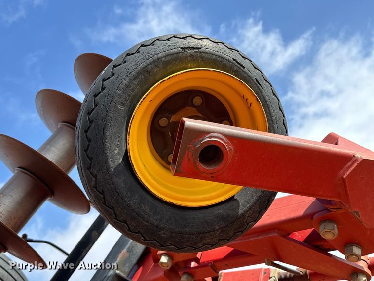 image for item DK6907 Sunflower 1433-32 double off-set disk