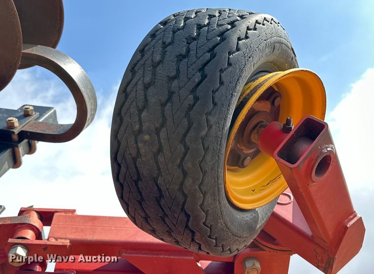 image for item DK6907 Sunflower 1433-32 double off-set disk