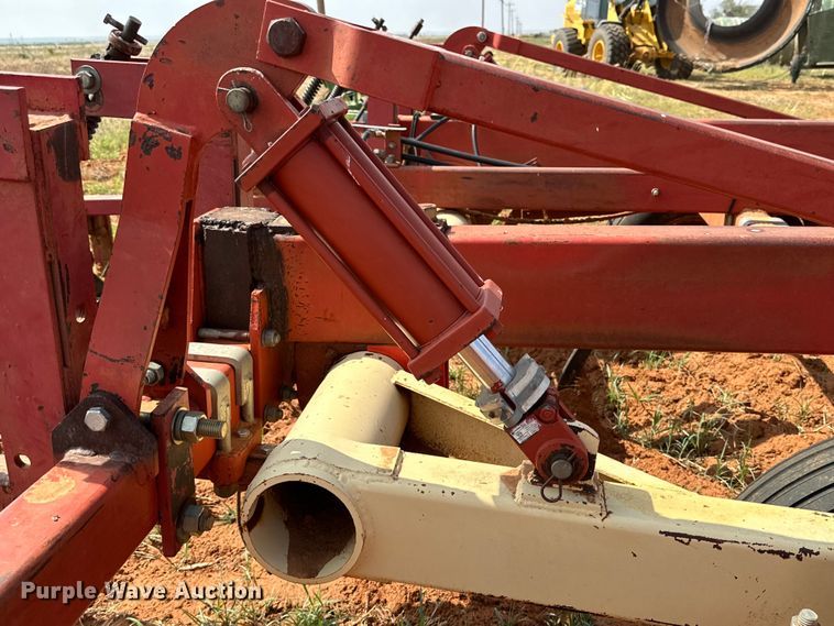 image for item DK6912 Krause 4800 Landsaver field cultivator