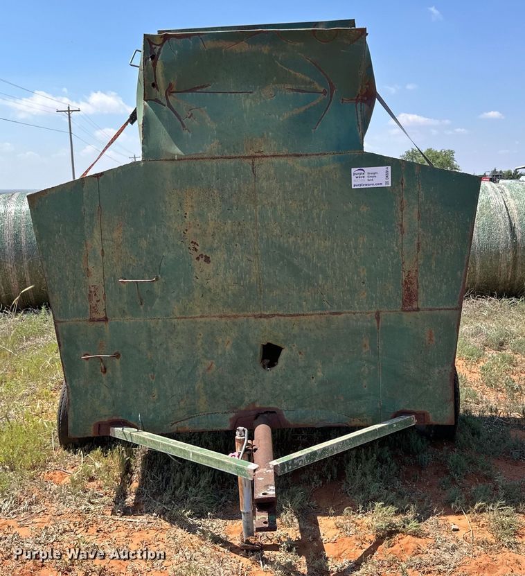 image for item DK6914 Creep feeder