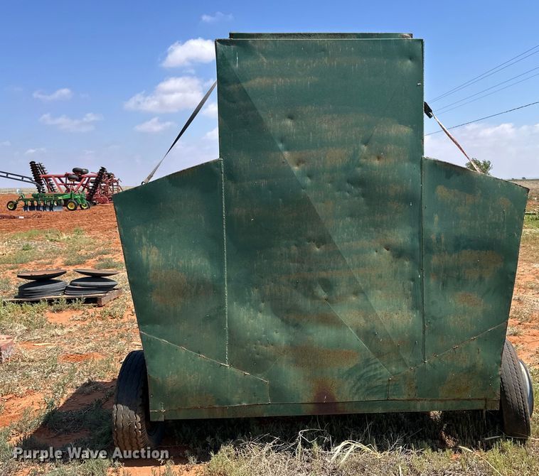 image for item DK6914 Creep feeder