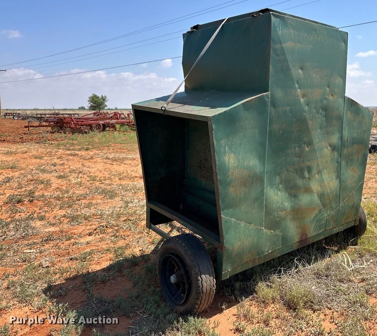 image for item DK6914 Creep feeder