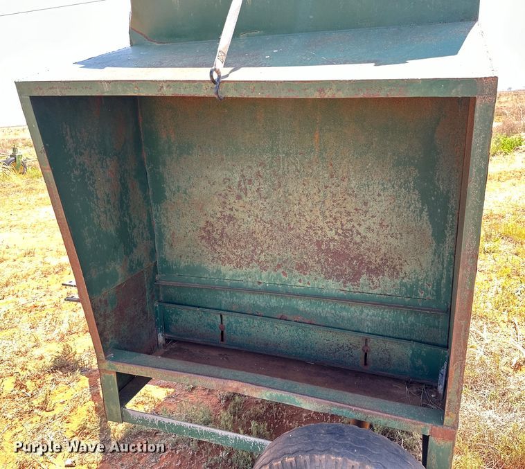 image for item DK6914 Creep feeder