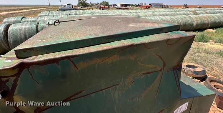 image for item DK6914 Creep feeder