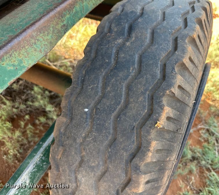 image for item DK6914 Creep feeder