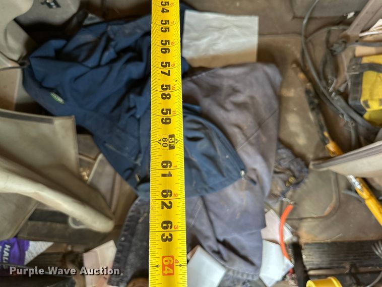 image for item DK6921 2005 International 9400i semi truck