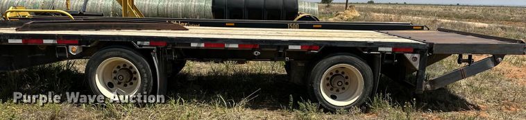 image for item DK6922 2016 Puma Cama Baja flatbed trailer