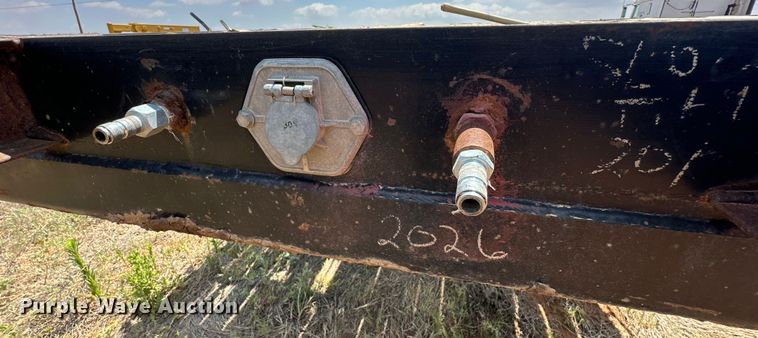 image for item DK6922 2016 Puma Cama Baja flatbed trailer