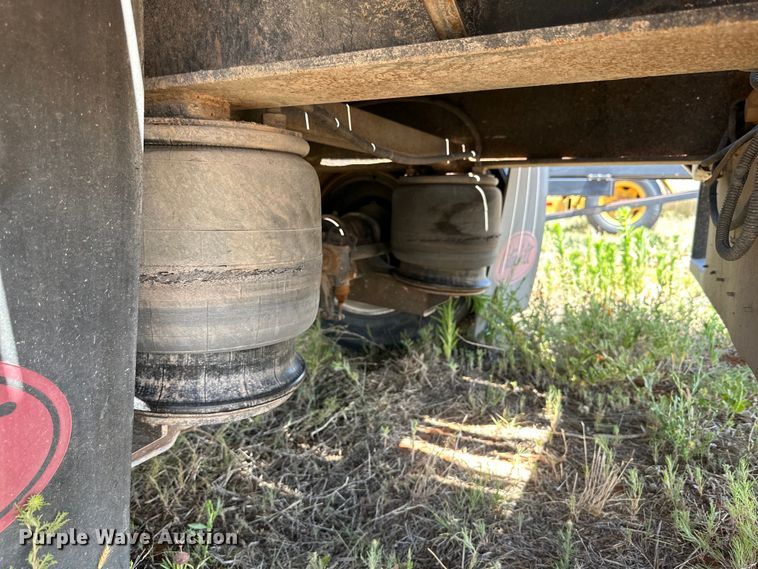 image for item DK6922 2016 Puma Cama Baja flatbed trailer