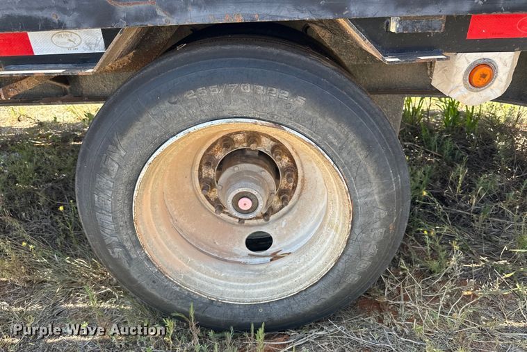 image for item DK6922 2016 Puma Cama Baja flatbed trailer