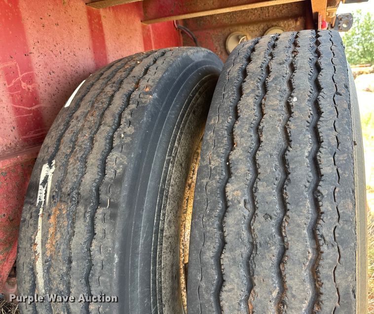 image for item DK6924 1995 Fruehauf PBA-1T2L-481 flatbed trailer