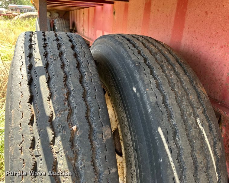 image for item DK6924 1995 Fruehauf PBA-1T2L-481 flatbed trailer