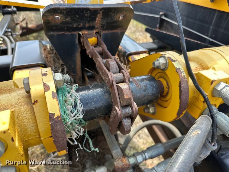 image for item DK6925 Buhler BM1500 bale mover