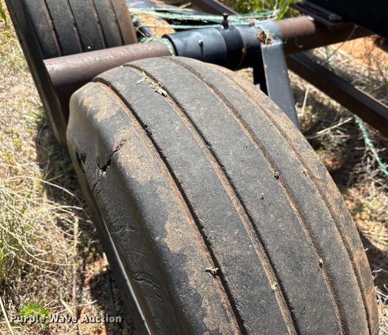 image for item DK6925 Buhler BM1500 bale mover