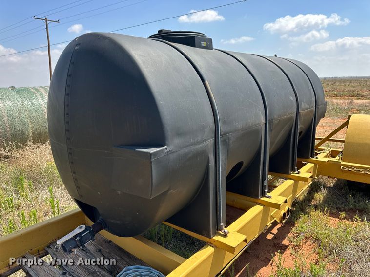 image for item DK6926 Shop built tank trailer