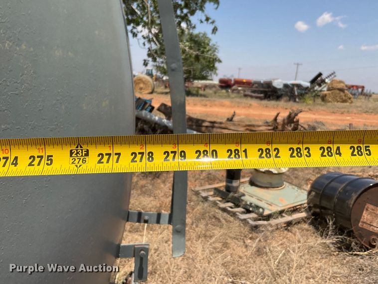 image for item DK6930 1965 National Tank Co fuel tank