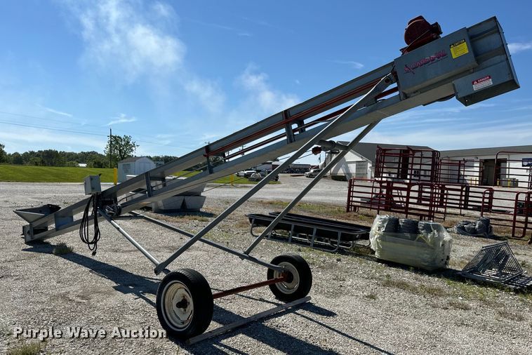 image for item DL4467 Cardinal Farm CBC10-23E conveyor