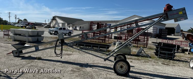image for item DL4467 Cardinal Farm CBC10-23E conveyor