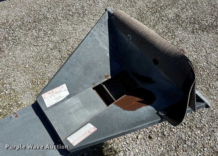 image for item DL4467 Cardinal Farm CBC10-23E conveyor