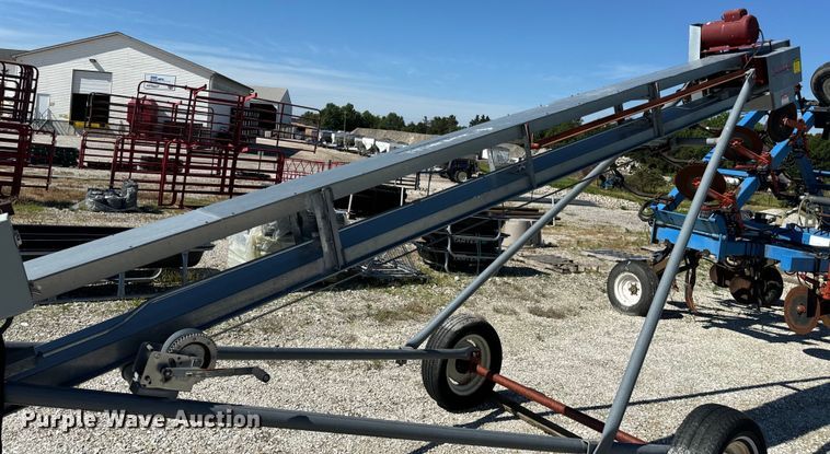 image for item DL4467 Cardinal Farm CBC10-23E conveyor