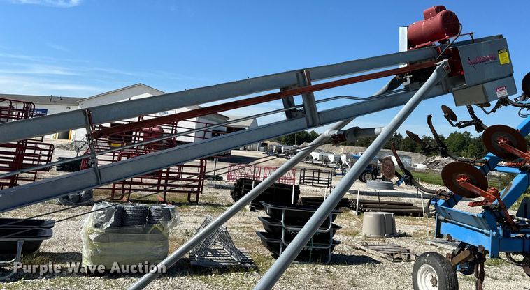 image for item DL4467 Cardinal Farm CBC10-23E conveyor