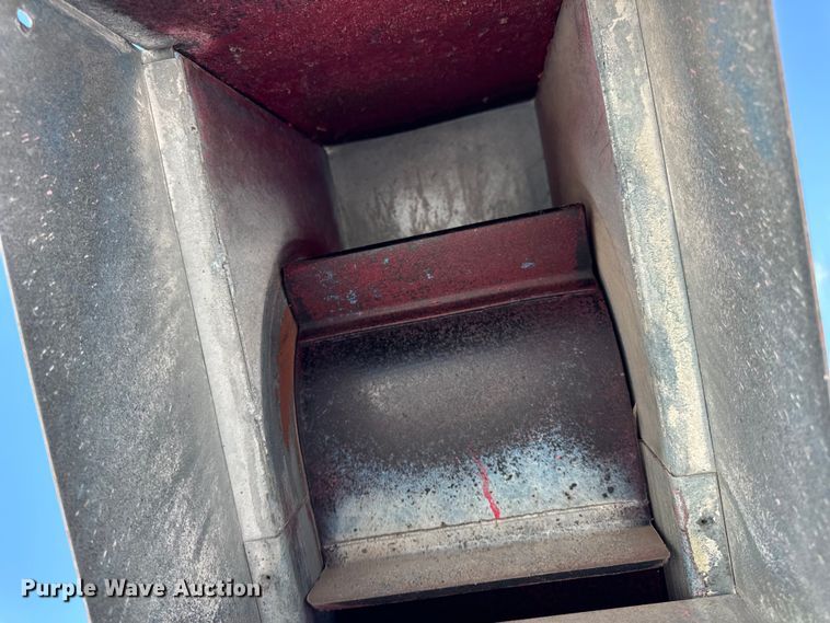 image for item DL4467 Cardinal Farm CBC10-23E conveyor