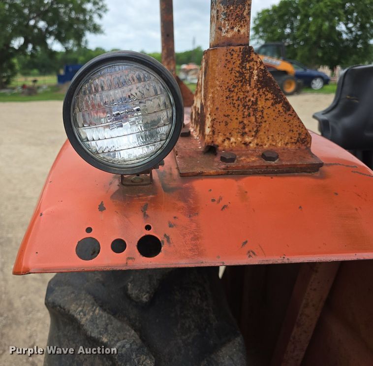 image for item DM1739 1978 Allis Chalmers  AC5040 tractor