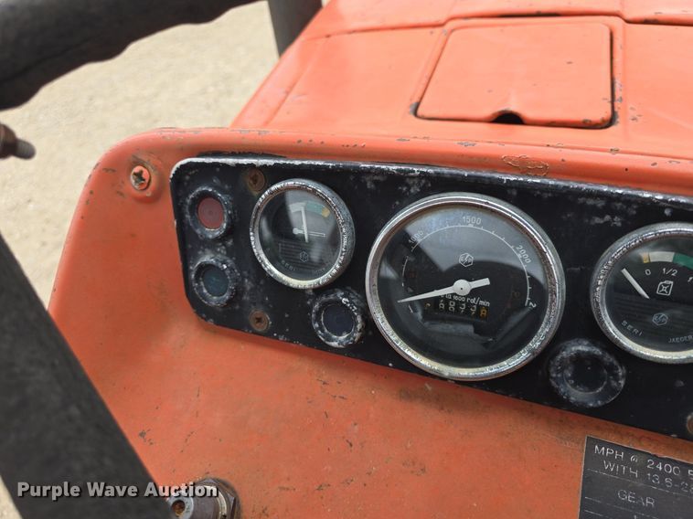 image for item DM1739 1978 Allis Chalmers  AC5040 tractor