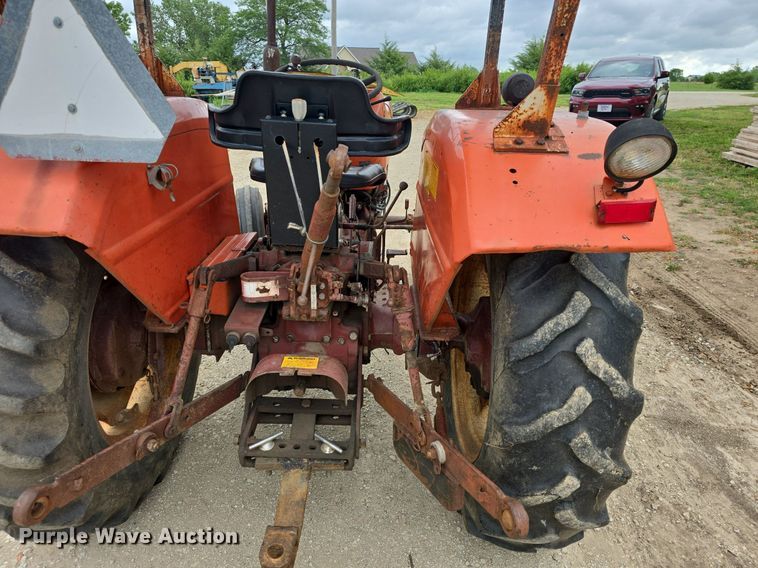image for item DM1739 1978 Allis Chalmers  AC5040 tractor