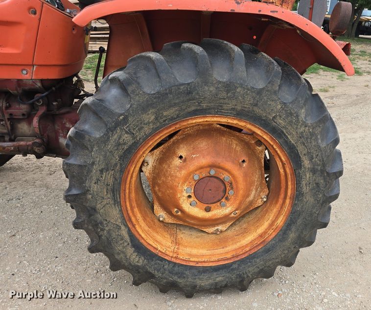 image for item DM1739 1978 Allis Chalmers  AC5040 tractor