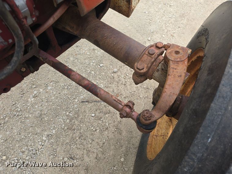 image for item DM1739 1978 Allis Chalmers  AC5040 tractor