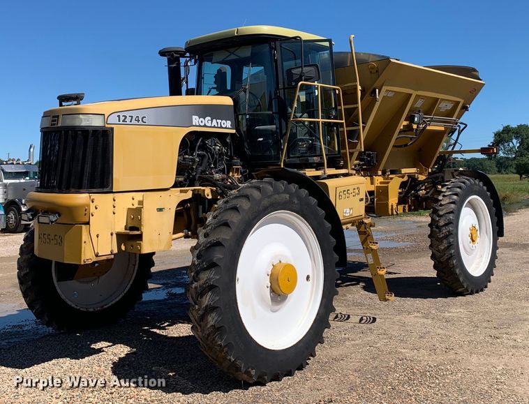 image for item DM7857 2006 RoGator 1274C spreader