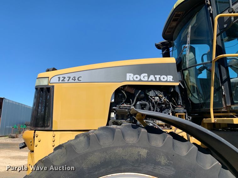 image for item DM7857 2006 RoGator 1274C spreader