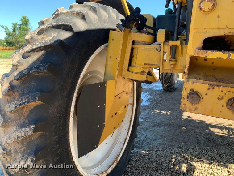 image for item DM7857 2006 RoGator 1274C spreader