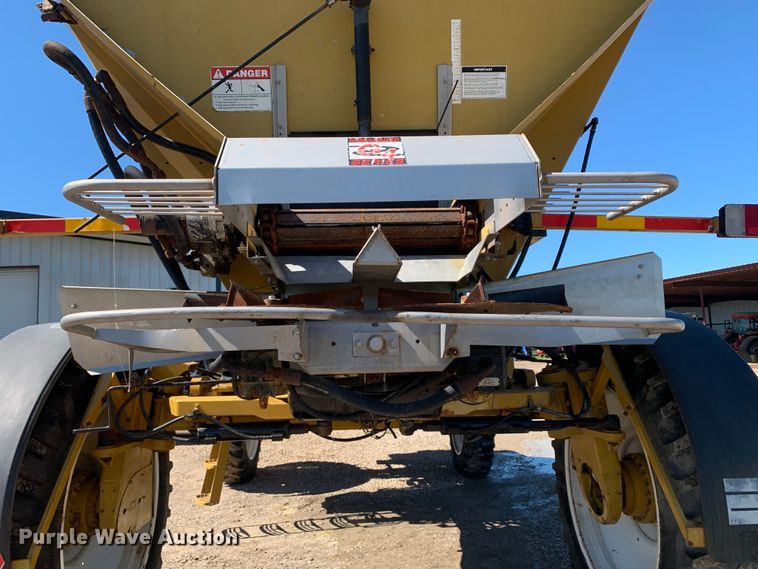 image for item DM7857 2006 RoGator 1274C spreader