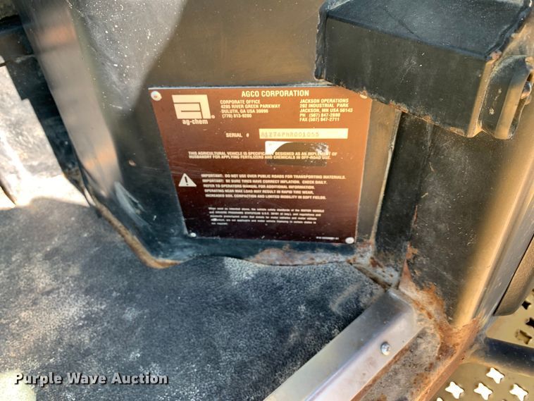 image for item DM7857 2006 RoGator 1274C spreader