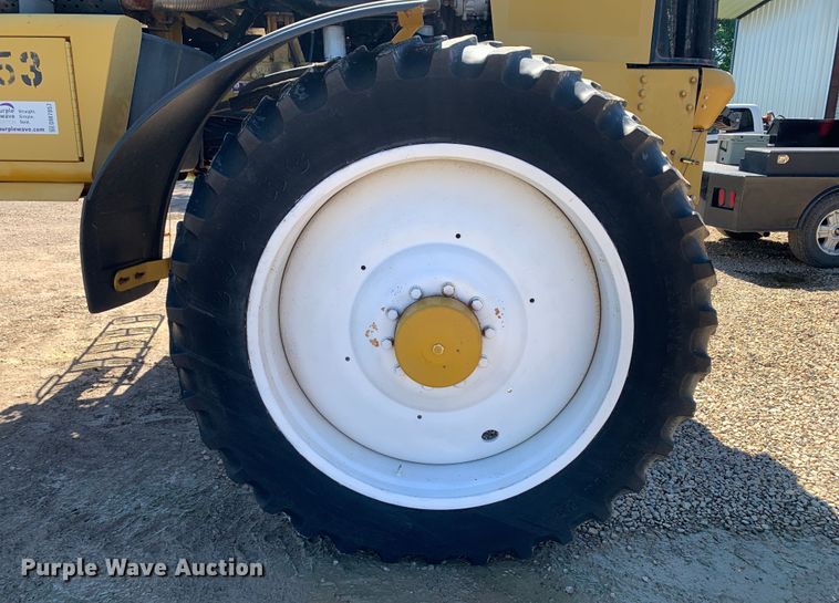 image for item DM7857 2006 RoGator 1274C spreader