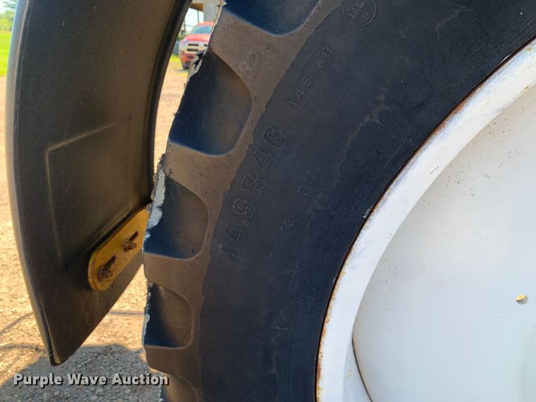 image for item DM7857 2006 RoGator 1274C spreader