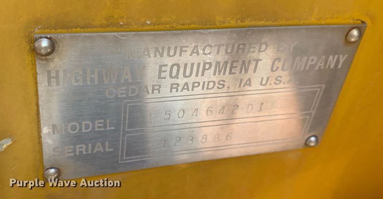 image for item DM7857 2006 RoGator 1274C spreader