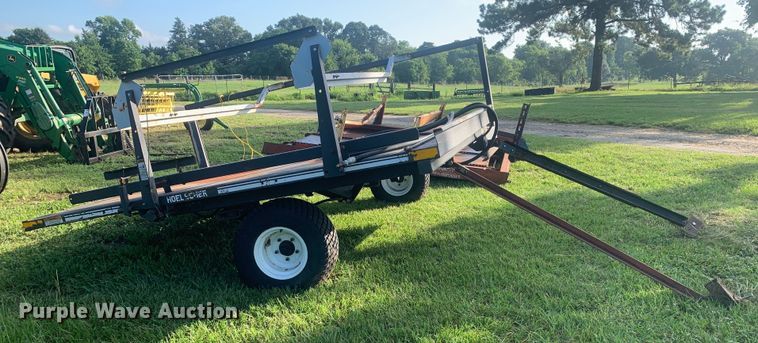 image for item DM7925 Hoelscher 1000 bale accumulator